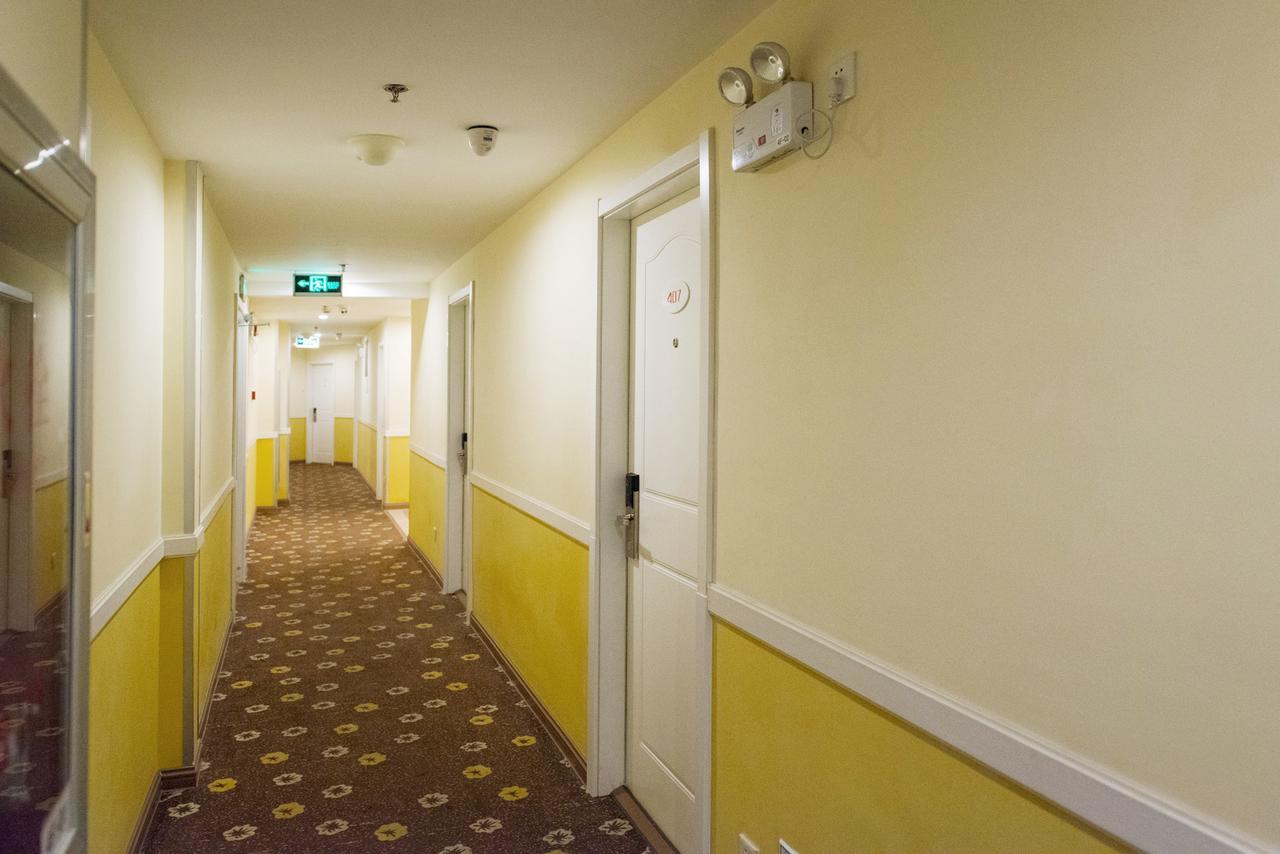 Home Inn Qingdao South Siliu Road מראה חיצוני תמונה