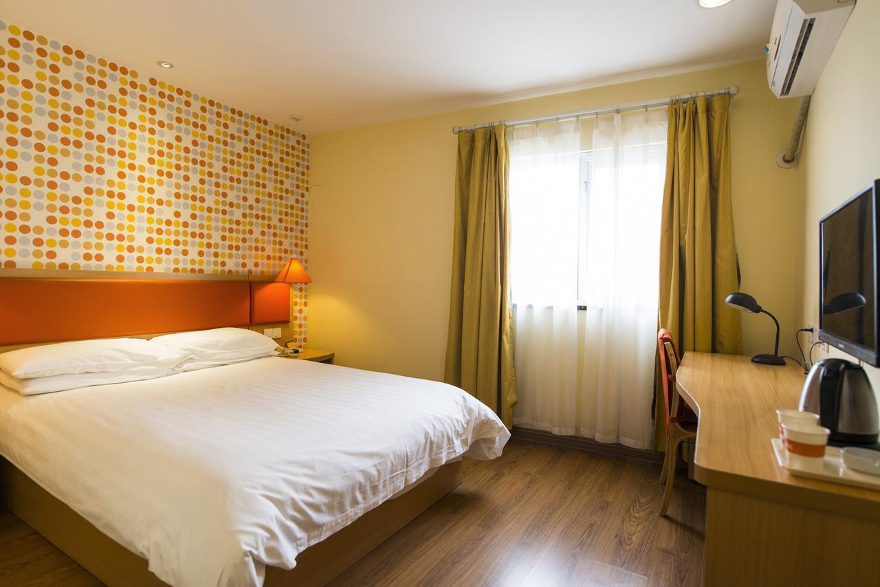 Home Inn Qingdao South Siliu Road מראה חיצוני תמונה